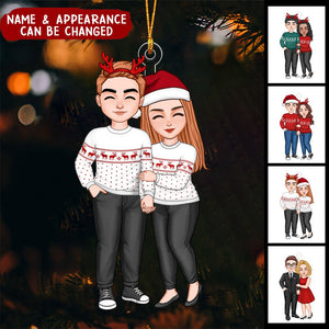 Cute Couple Loves Holding Hand - Personalized Ornament