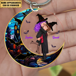 Personalized Keychain - Halloween Couple Kissing and Hugging