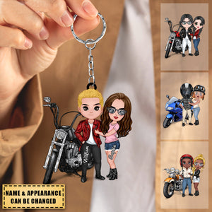 MOTORCYCLE COUPLE HUGGING, RIDING PARTNERS - PERSONALIZED KEYCHAIN FOR MOTORCYCLE LOVERS, BIKERS